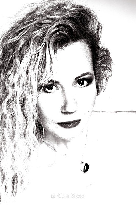 Olivia - Artistic manipulations