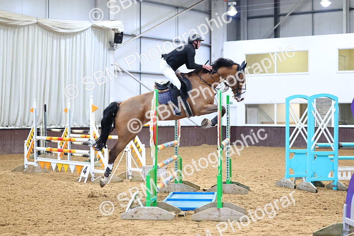 SBM_001112 - Class 4 - Senior Newcomers - 1.10m