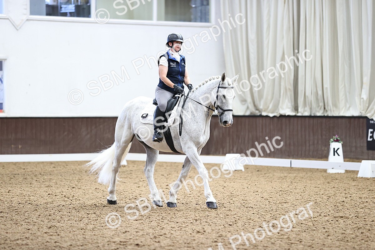 SBM_000926 - Novice 4 Warm Up