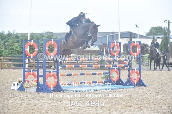 JAC_4995 - CLASS 17 SUN Senior Foxhunter/ 1.20m Open