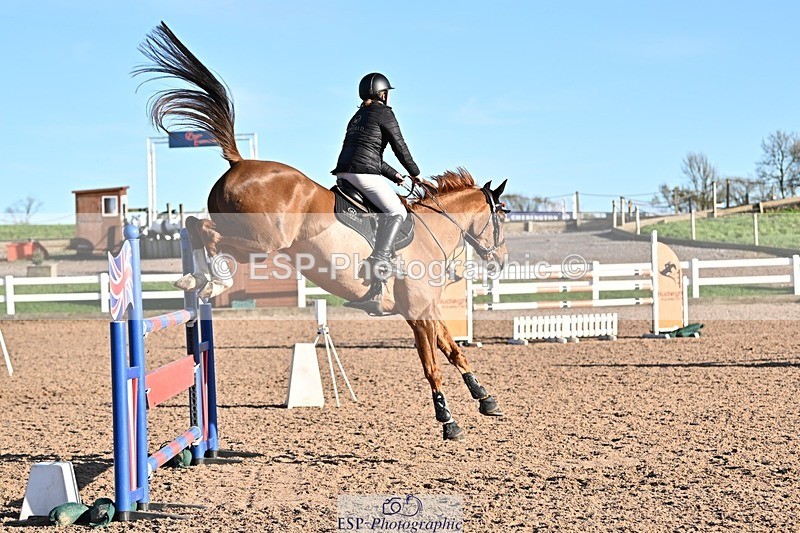 241120X-135136-00629 - Cls 05A&B Snr Fox & 120 Open