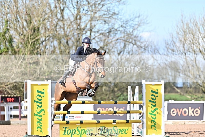 260204A-125108-00278 - Cls 4 Newcomers and 1.10m