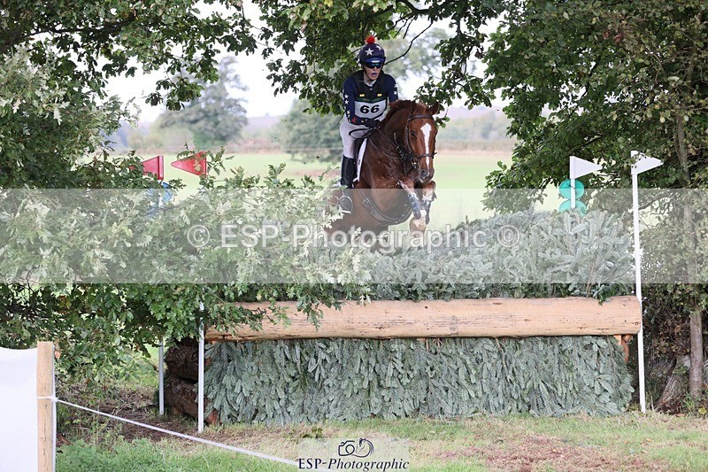 231020-125220-08800 - 066-FJK.OVER.AND.OUT-Alicia.Wilkinson-XC