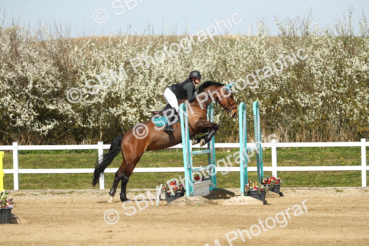 SBM_002846 - Class 11 - Senior Foxhunter - 1.20m