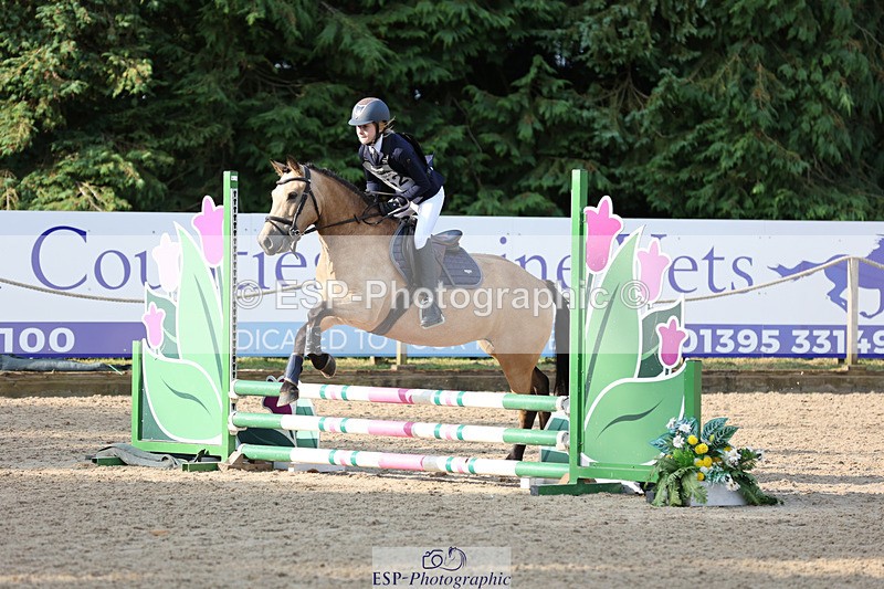 240823X-085145-14283 - 60cm R1 8.30 to 10.00