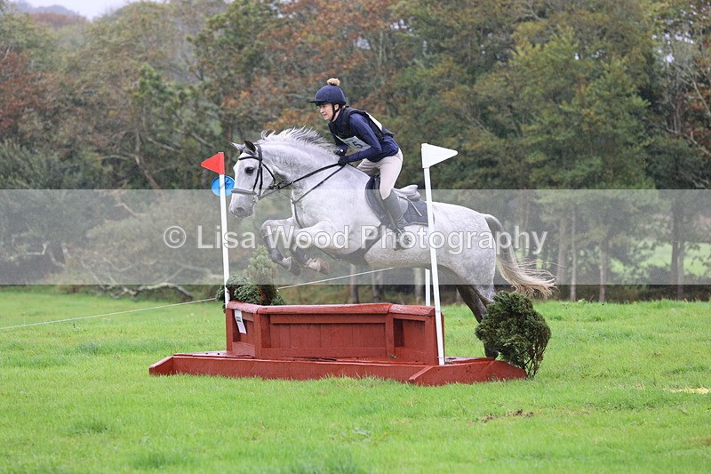 JPP_5197 - Class 2:  70cm: Zig Zag