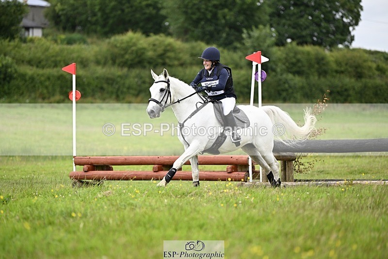 240630-144118-01956 - 837-Gemma_Sumner-Beaughmore_Bay