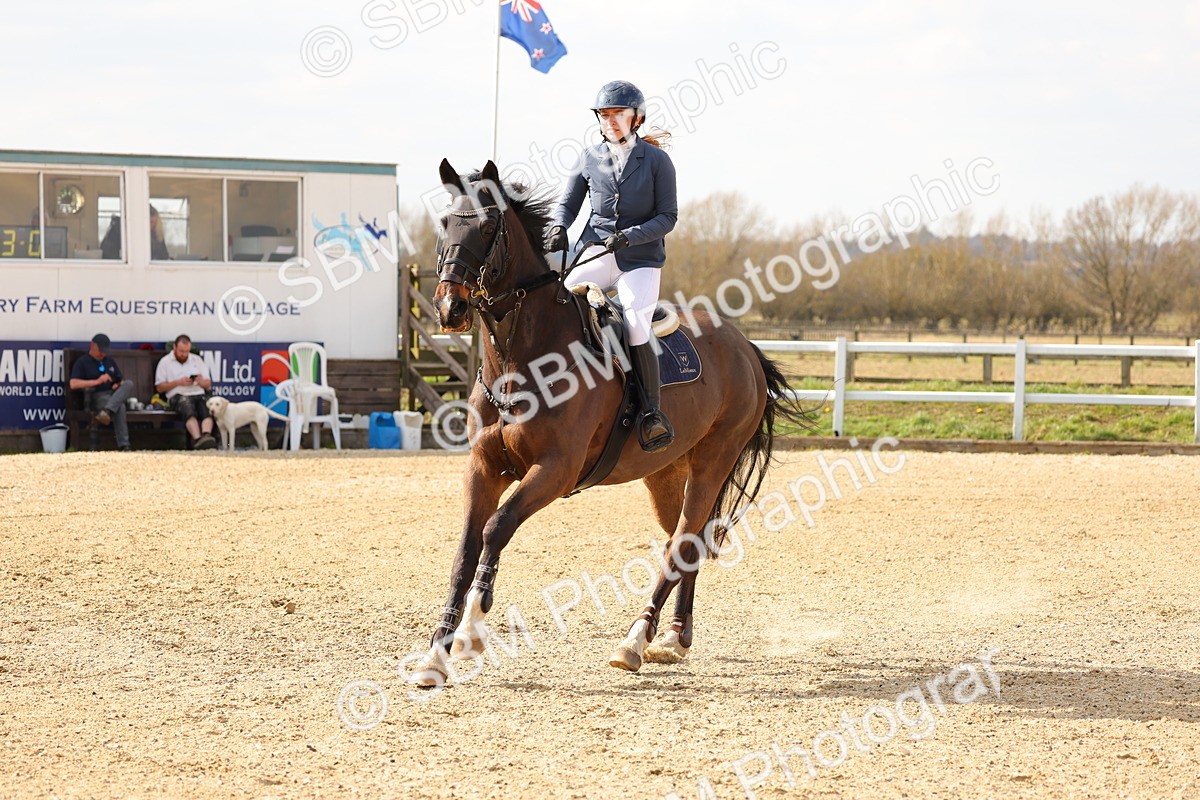 SBM_001649 - Class 5 - Senior Foxhunter - 1.20m