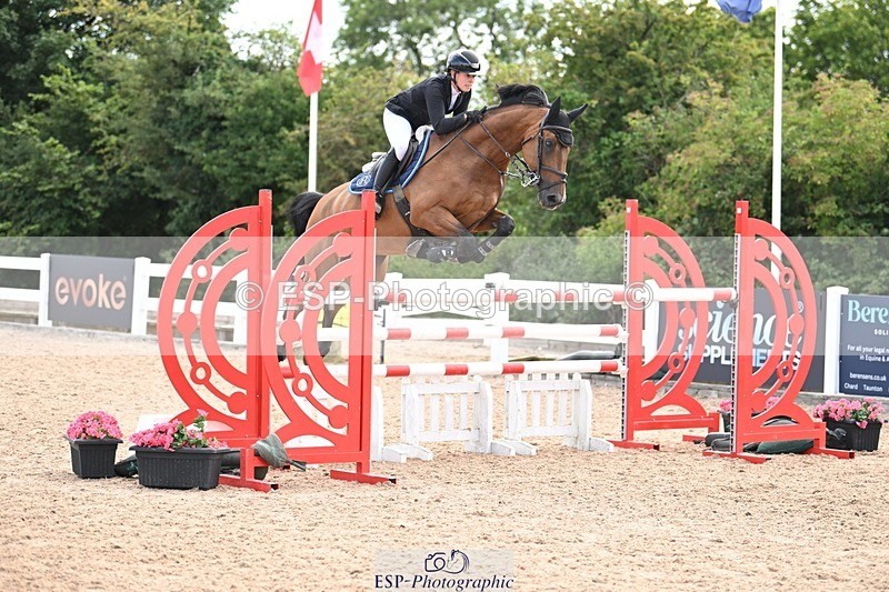 250723-160144-01301 - Cls 6 Foxhunter and 1.20m