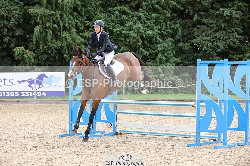 240817-110847-00832 - 03A Snr Disc