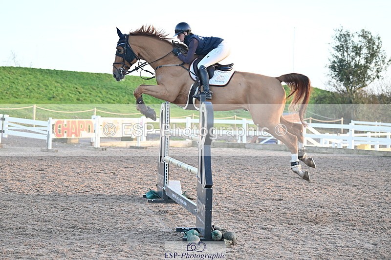 231210A-153300-02933 - Cls 22 National 1.30m & 1.40m