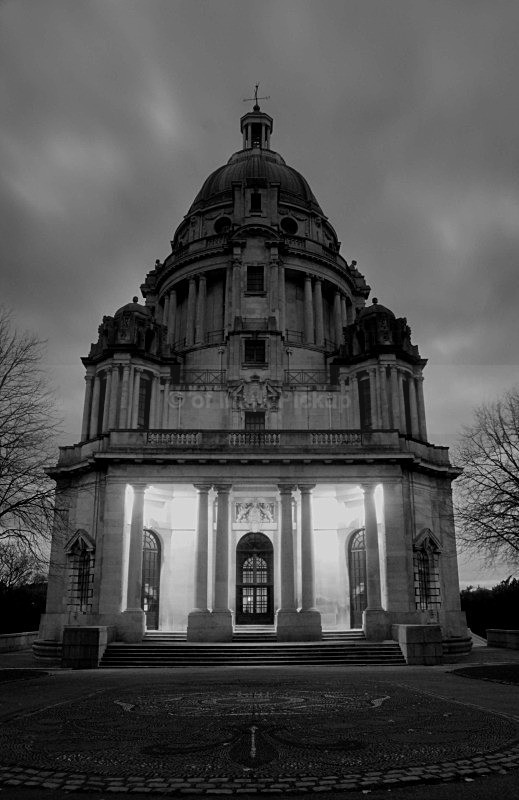 Ashton Memorial Lancaster - Around Lancaster