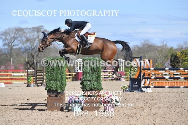 BPP_1988 - CLASS 20 SUN RHS Foxhunter Championship Qualifier