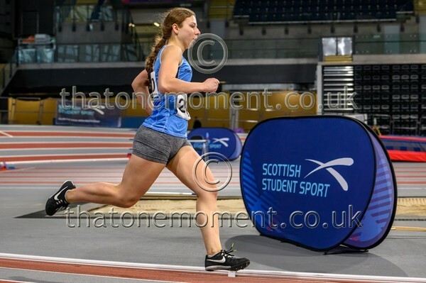 StudInd-914975 - Track Female Set One