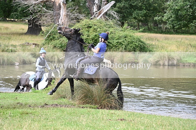WJ7_1749 - Time at Water 10:48 to 11:13