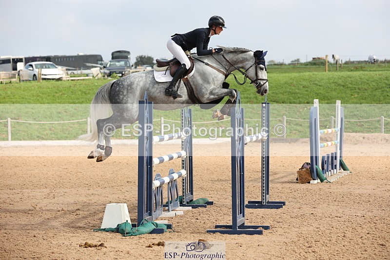 230915A-105718-01595 - Cls 2 Snr Foxhunter