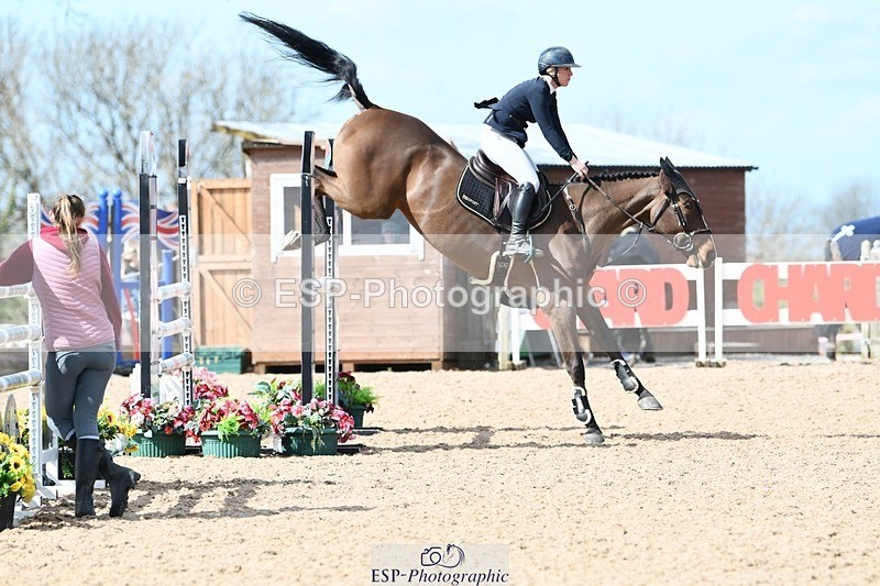 250328-130809-01148 - Cls 3 Snr Foxhunter