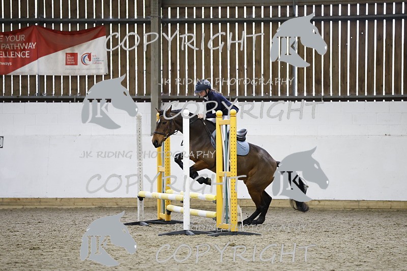 _T0A2233 - Class 5 60cm