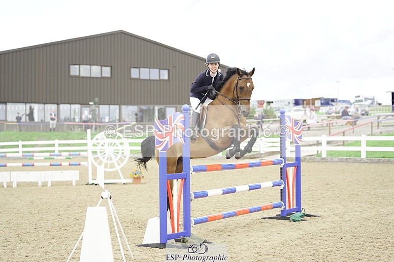 230728A-145406-02511 - Cls 11 1.05m Amateur Quali