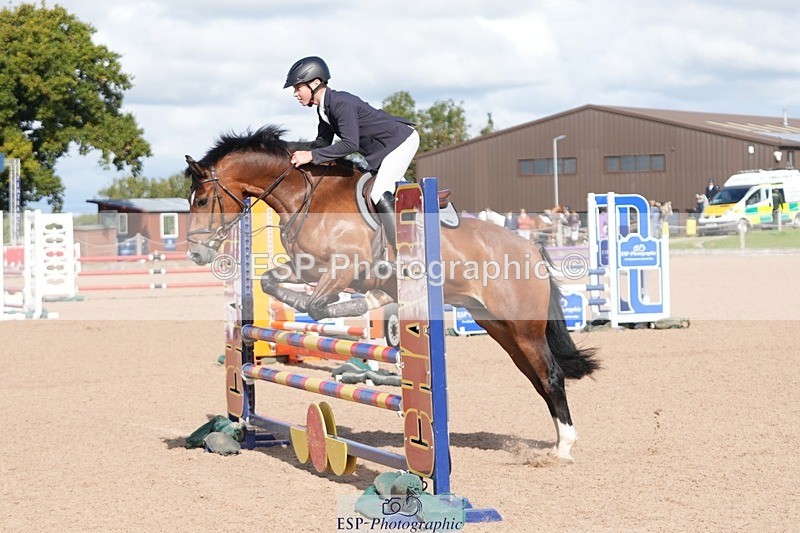 250921-110317-02472 - Cls 5 Pony Discovery and 90cm