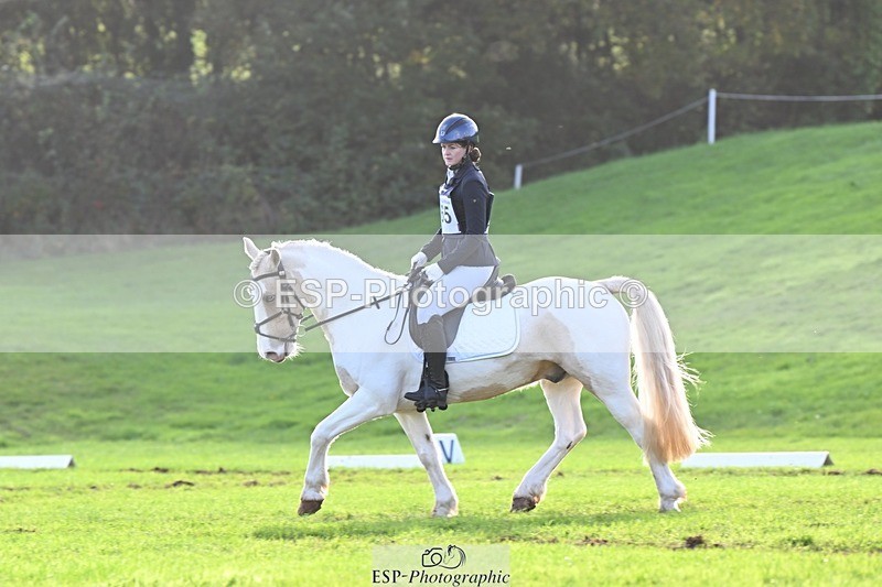 241025-154019-10286 - 465-Clare.Pascoe-MR.QUINN