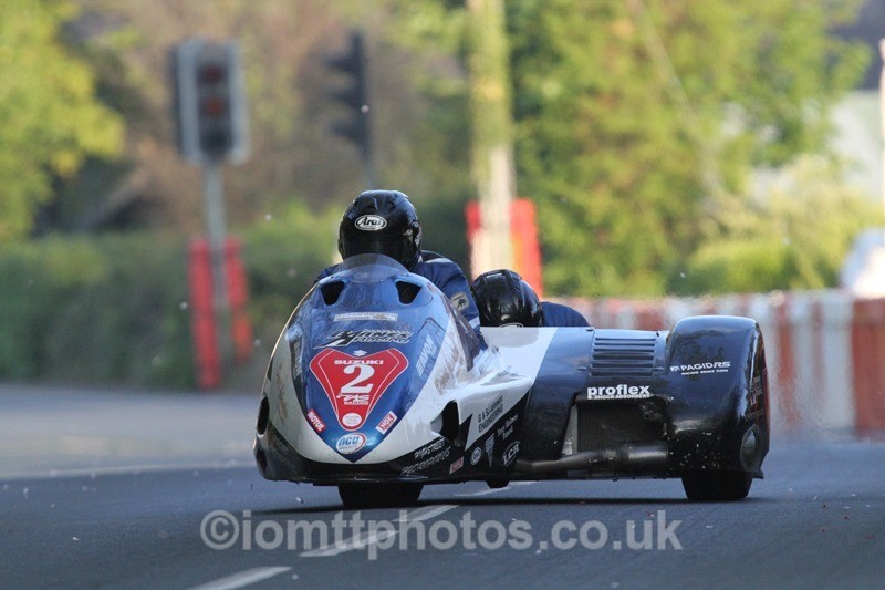 IMG_5631 - Thursday Practice - TT 2013 Side Car