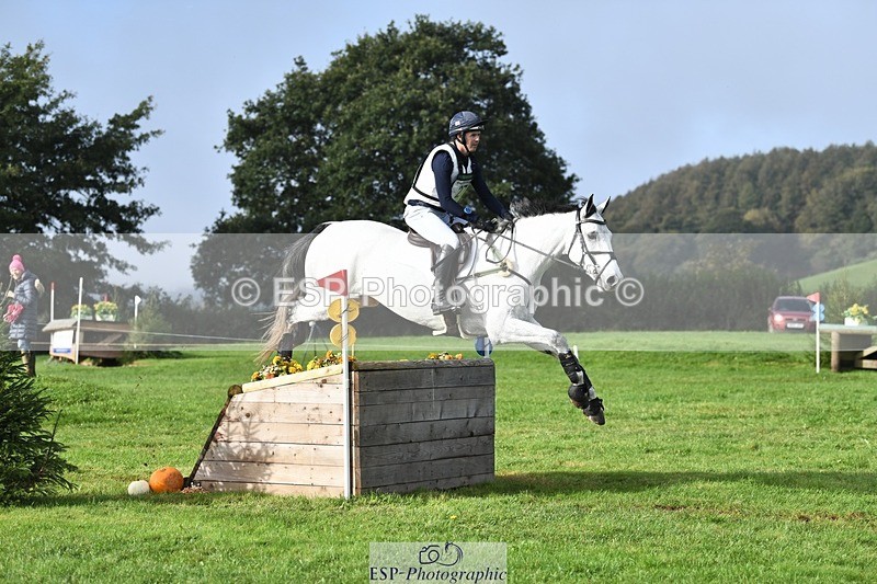 231020-105122-05997 - 027-IE.MR.MCGREGOR-Will.Furlong-XC