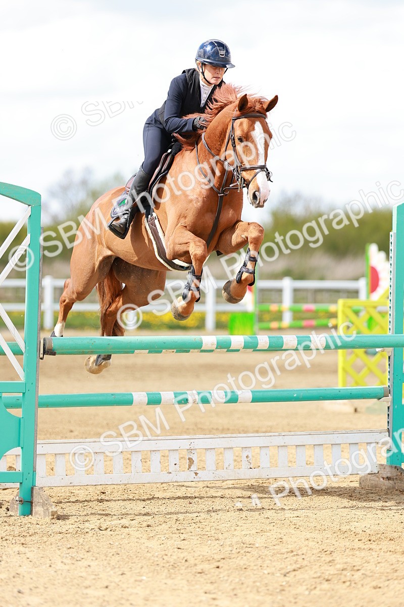 SBM_001882 - Class 4 - Senior Newcomers - 1.10m