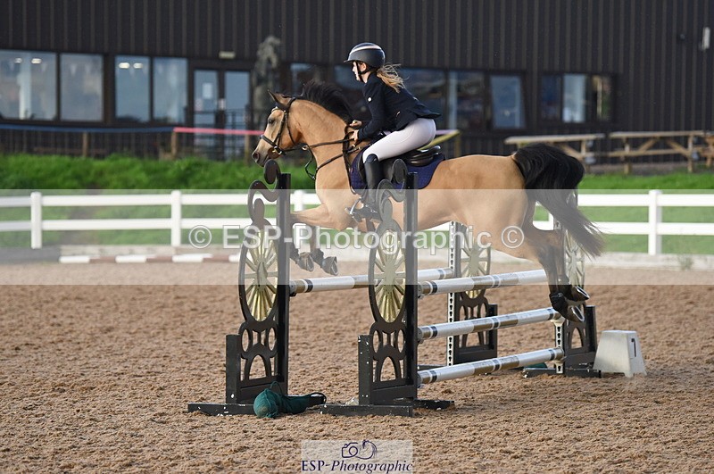 230815A-193600-00623 - 90cm