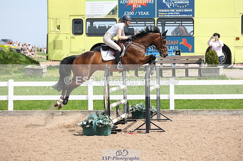 240510A-143836-07759 - Cls 17 1.05m National Am Quali