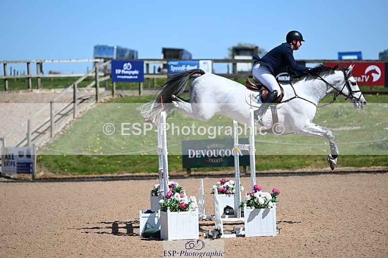 260423-125803-06000 - Cls 1, 2 Star Small Tour - Break to End