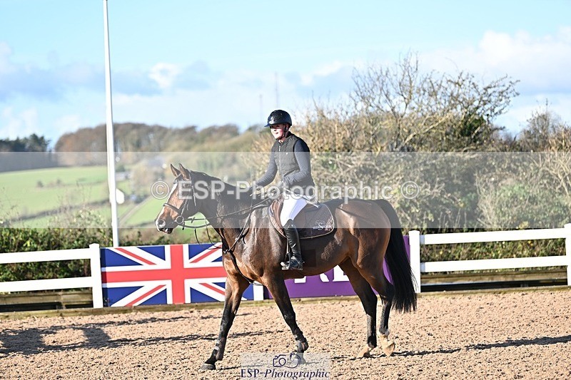 241120X-104528-00168 - Cls 02A&B Snr Disc & 100 Open