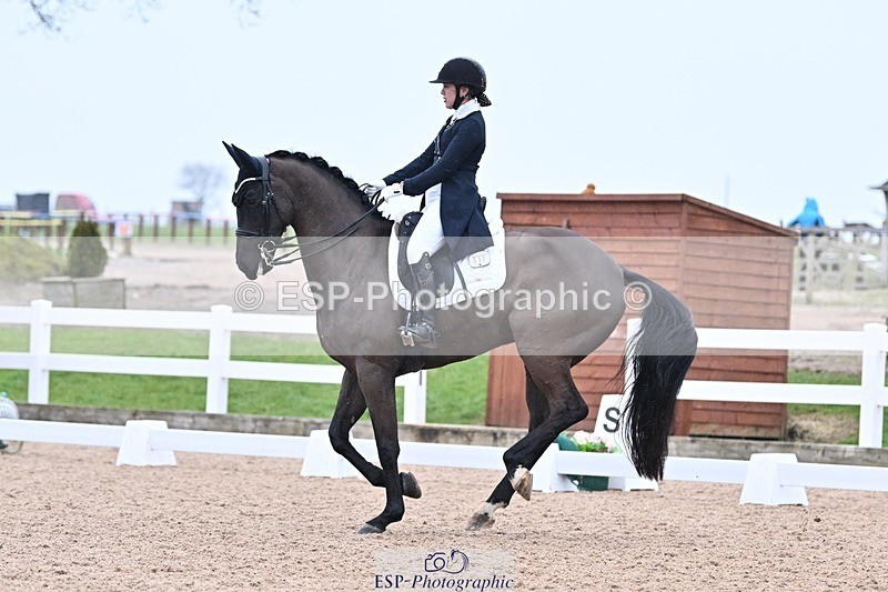 250214-124344-01606 - 177-Nynn.Puttisombat-Ivaro.I