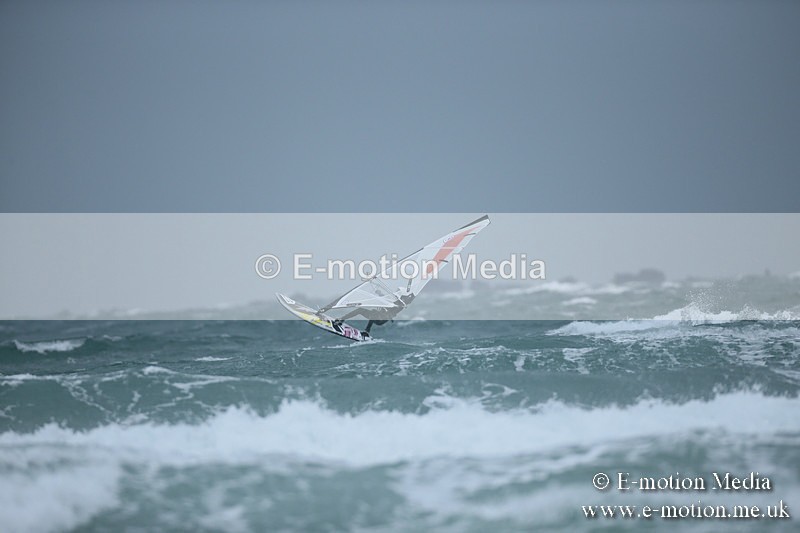 WS 030413-69 - Windsurfing