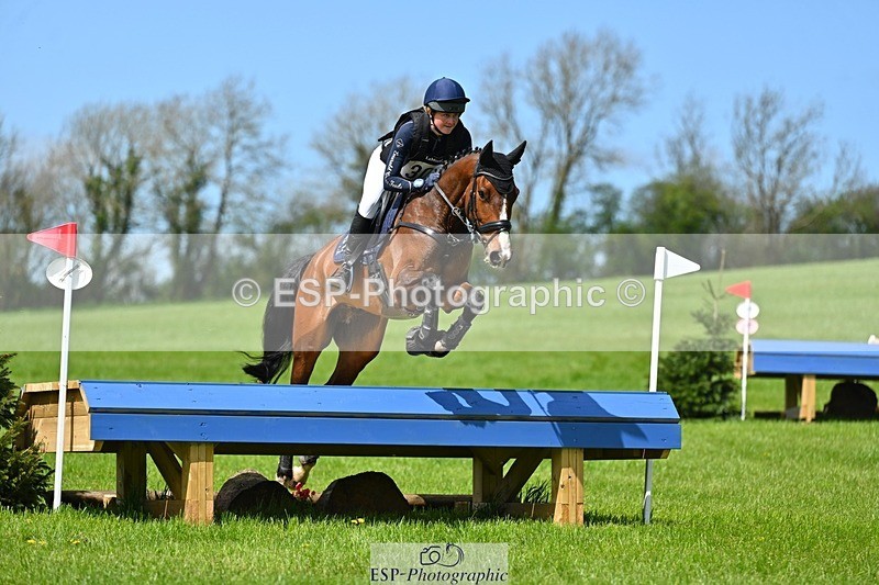 260418-130845-04271 - G-302-Elise.Cadman