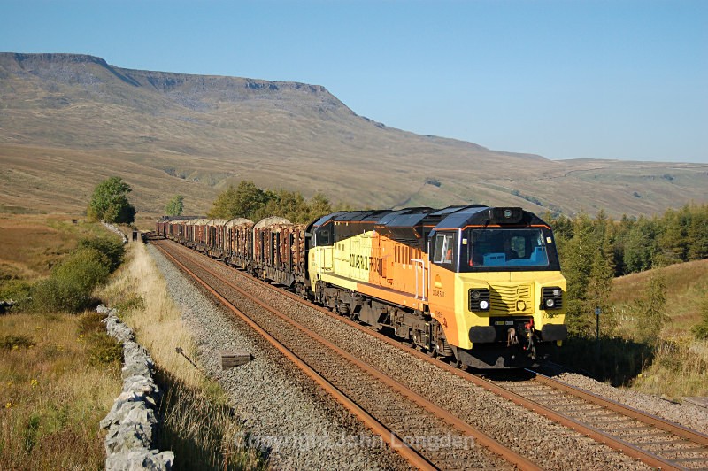 JL - 2.10.15 70805 6J37 Carlisle - Chirk, Ais Gill MP260 - Ais Gill - Milepost 260