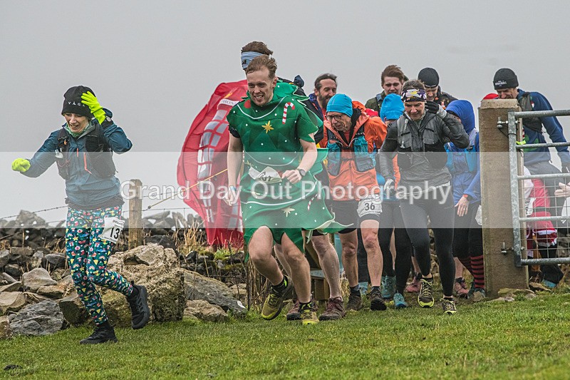 Litton-262 - Litton Christmas Cracker Fell Race Sunday 15th December 2024