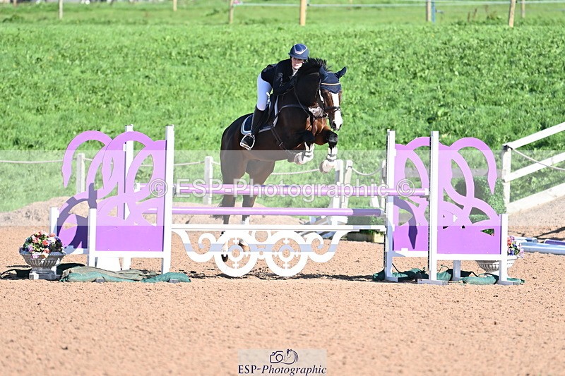 231014A-114327-04468 - Cls 18 Newcomers & 1.10m Open