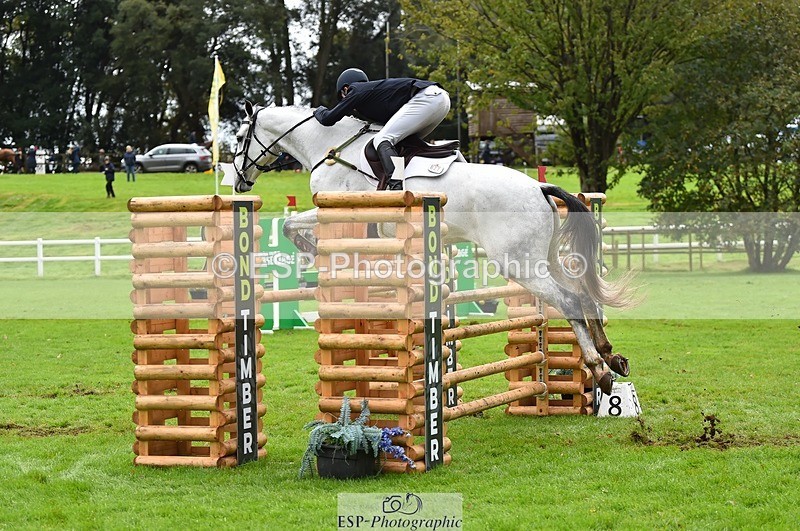 231021-120544-16392 - 027-IE.MR.MCGREGOR-Will.Furlong-SJ