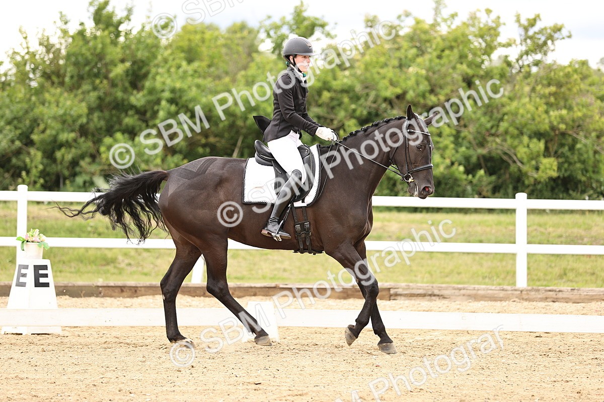 SBM_002744 - Class 2 - Novice 4 - 12.00-13.10