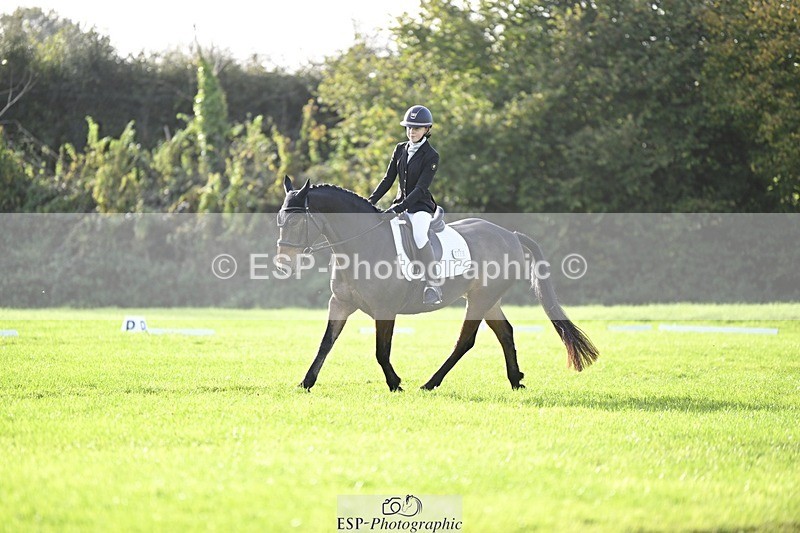 241025-101619-05726 - 358-Jessica.Meyer-LACKAGHMORE.VANDANGO
