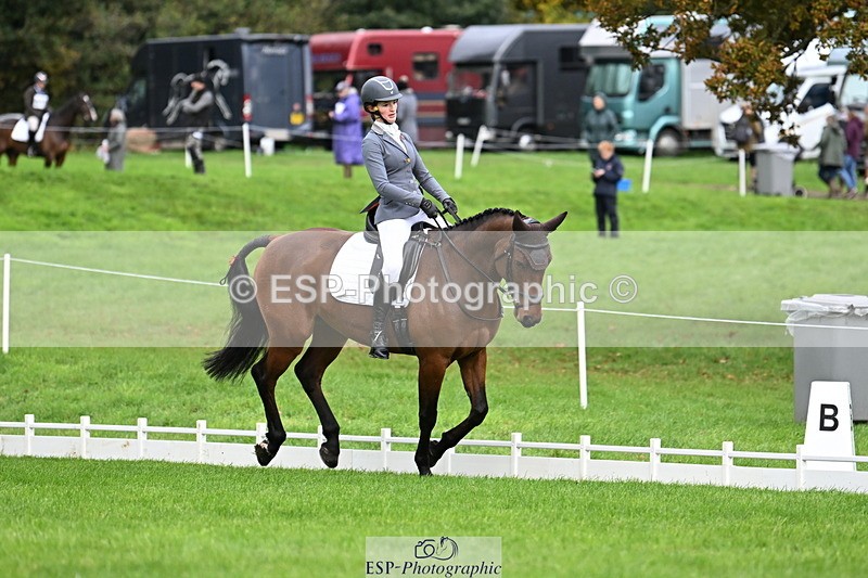 251023A-115012-03705 - G-516-Zara.Bucknell