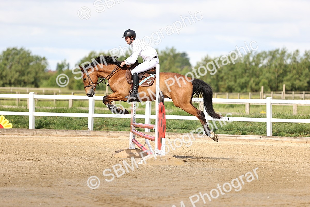 SBM_001867 - Class 8 - Clear Round