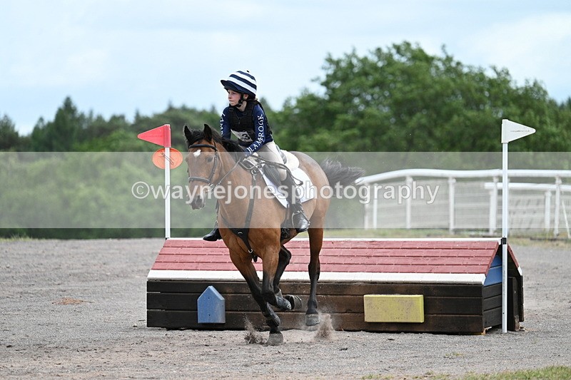 WJ7_7498 - Time 12:34 to 12:37