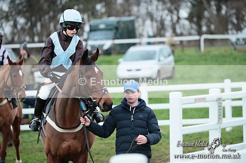 PtP 141225  2469 - New Forest Hounds PtP Larkhill 14/12/25