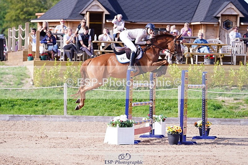 240803A-171236-09487 - Cls 33 National 1.40m Open