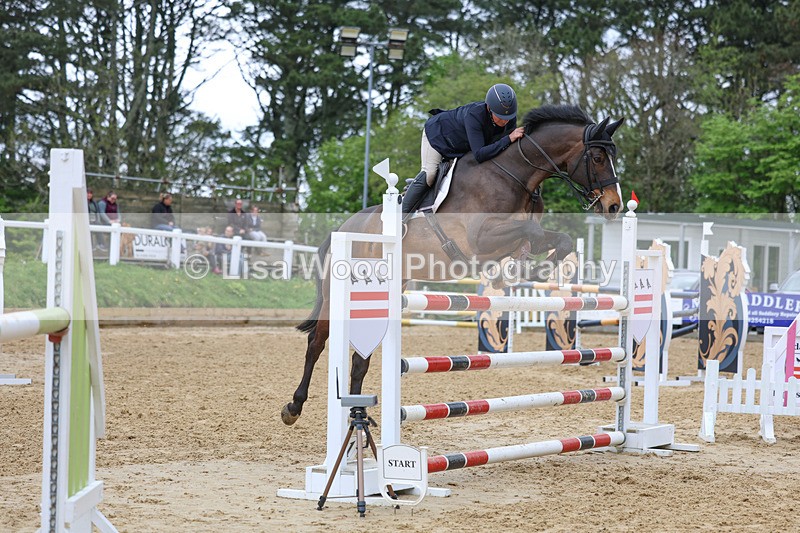 3E7A4091 - Class 7: Senior Foxhunter/1.20 open