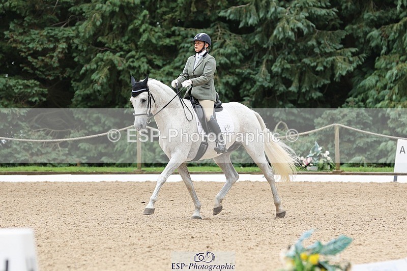 240810-144000-03699 - 169-Alison.Zuend-Il.Danubio