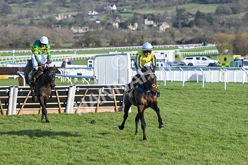 250125-Race 2-East India Dock-4089 - Race 2