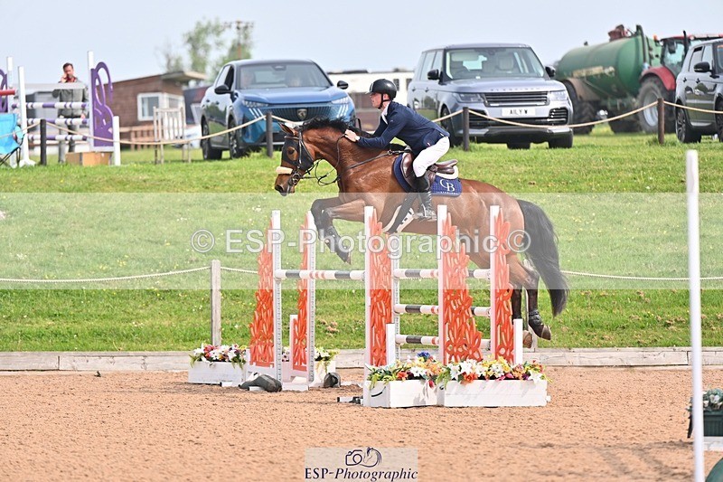 260509-104816-01693 - Cls 26a Snr Foxhunter